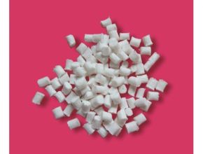 HẠT NHỰA PBT 15% GF NAT