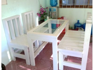 BÀN TIẾP KHÁCH